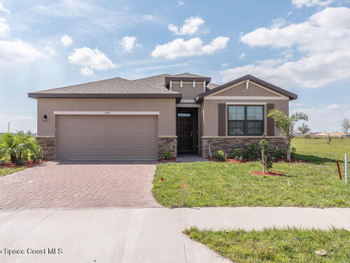 1753 Farnhouse Road SE, Palm Bay, FL 32909