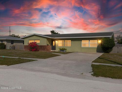 1948 Barkley Avenue, Melbourne, FL 32935
