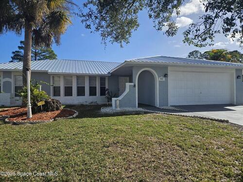 901 Falconer Street NW, Palm Bay, FL 32907