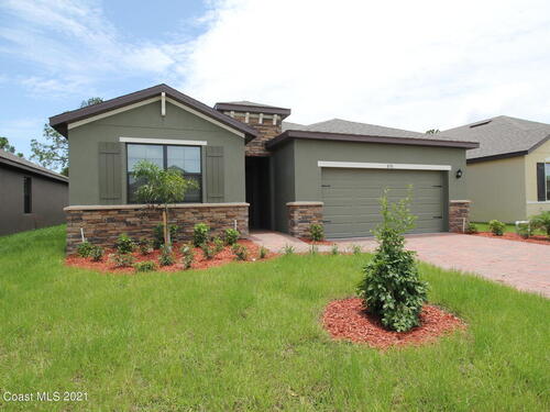 896 Old Country Rd S E, Palm Bay, FL 32909