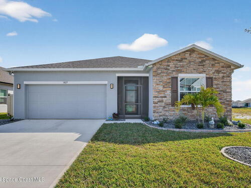 1027 Soleway Avenue NW, Palm Bay, FL 32907