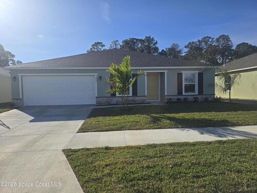 941 SW Richmond Circle SW, Palm Bay, FL 32908