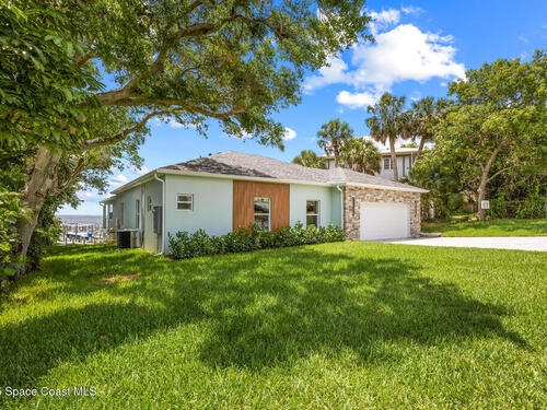 1313 Worth Court NE, Palm Bay, FL 32905