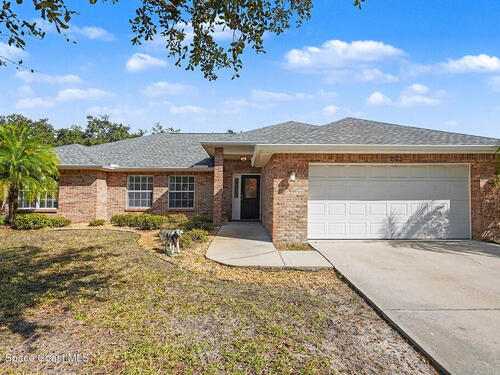 1923 Windbrook Drive SE, Palm Bay, FL 32909