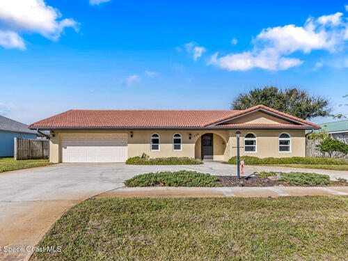 230 Ellwood Avenue, Satellite Beach, FL 32937