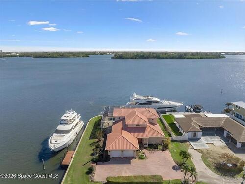 2 Sea Horse Lane, Vero Beach, FL 32960