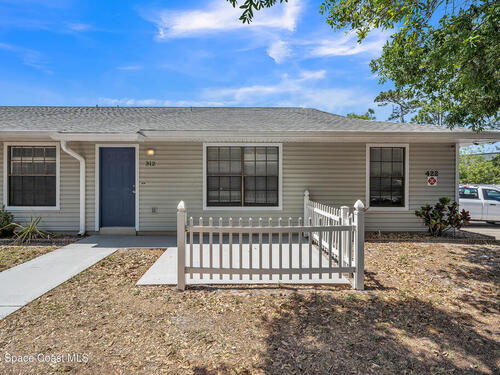 422 Thor Avenue SE, Palm Bay, FL 32909