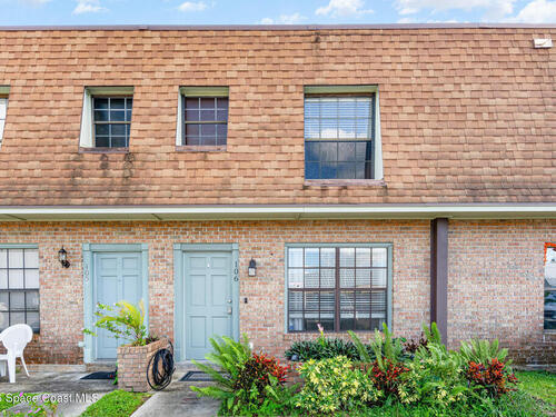 1300 Arlington Lane NE, Palm Bay, FL 32905