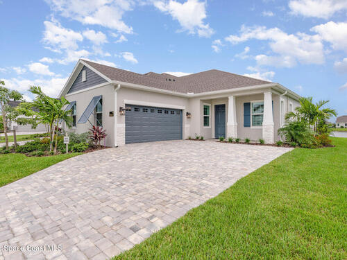 3018 Pangea Circle, Melbourne, FL 32940