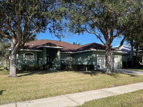 1882 Woodfield Circle, Melbourne, FL 32904