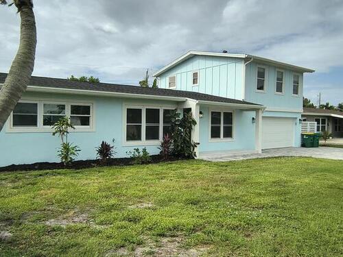 216 NE 3rd Street, Satellite Beach, FL 32937
