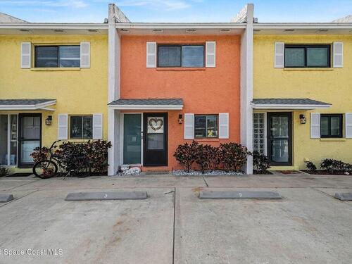 290 N 2nd Street, Cocoa Beach, FL 32931