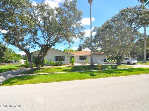 501 N Palm Avenue N, Indialantic, FL 32903