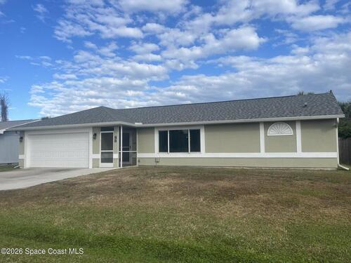 479 Heather Avenue NE, Palm Bay, FL 32907