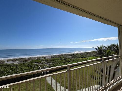 3223 S Atlantic Avenue, Cocoa Beach, FL 32931