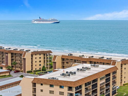 8496 Ridgewood Avenue, Cape Canaveral, FL 32920