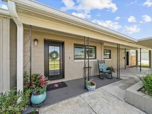 1525 Dorsal Street, Merritt Island, FL 32952
