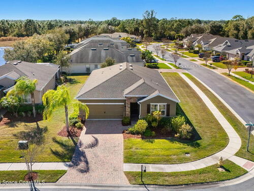 704 Remington Green Drive SE, Palm Bay, FL 32909