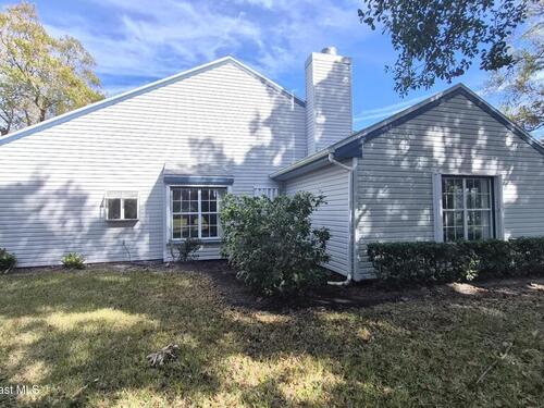 4948 Lake Waterford Way W, Melbourne, FL 32901