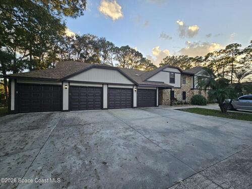 9002 Brighton Court, West Melbourne, FL 32904