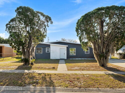 1049 Cabot Drive NE, Palm Bay, FL 32905