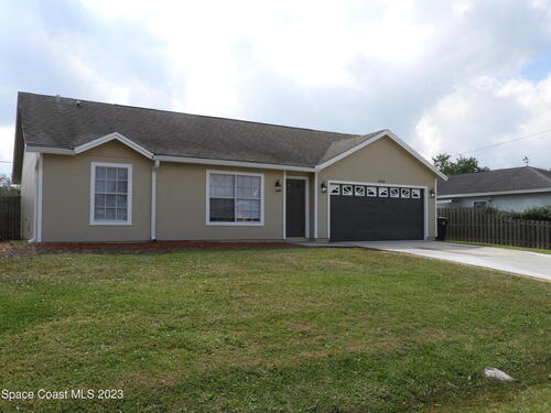 1904 Brookside Street NE, Palm Bay, FL 32907