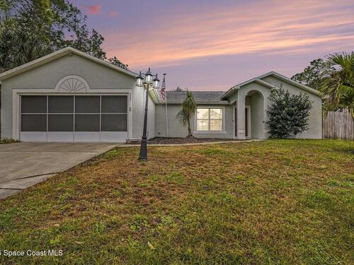 722 Geary Street SW, Palm Bay, FL 32908