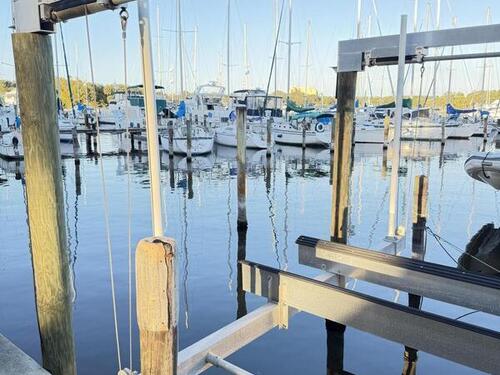 911 N Harbor City Boulevard, Melbourne, FL 32935