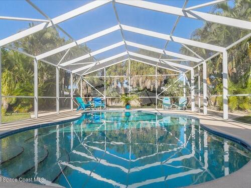 2007 Oak Street, Melbourne Beach, FL 32951