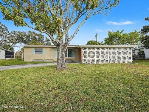 735 Ixora Drive, Melbourne, FL 32935