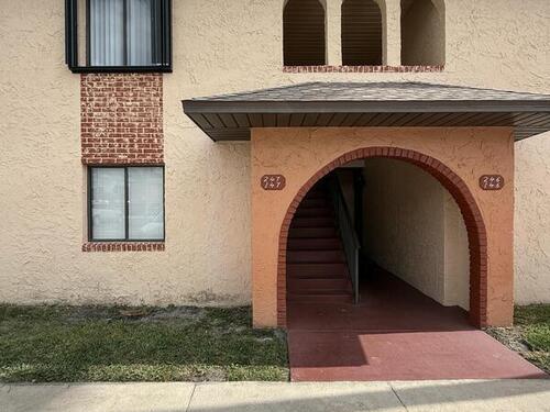 247 San Juan Circle, Melbourne, FL 32935