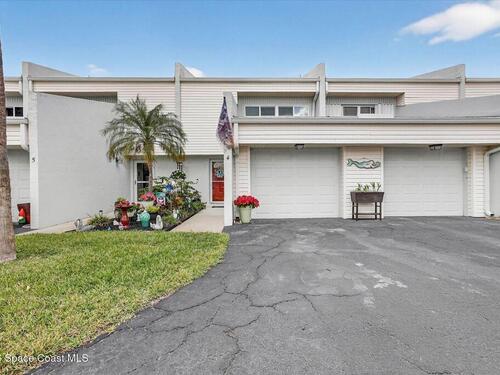 800 Poinsetta Drive, Indian Harbour Beach, FL 32937