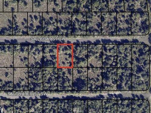 692 Sailboat Street SW, Palm Bay, FL 32908