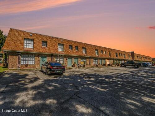 1300 Arlington Lane NE, Palm Bay, FL 32905