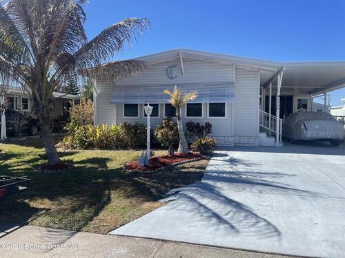 7566 Montauk Avenue, Micco, FL 32976