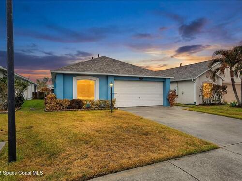 2047 Majestic Pine Court NE, Palm Bay, FL 32905