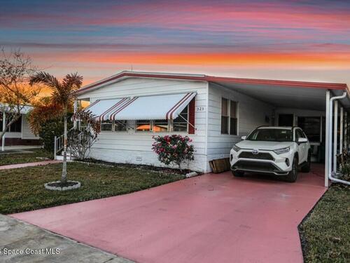 525 Kimberly Circle S, Melbourne, FL 32904