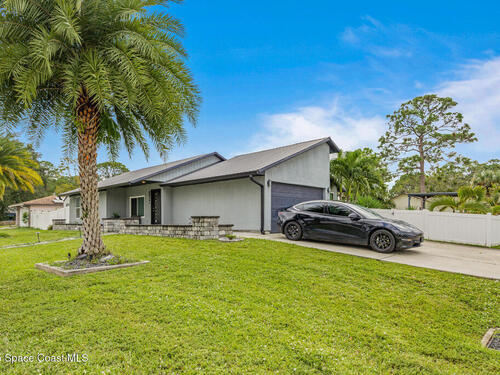 258 Emerson Drive NW, Palm Bay, FL 32907