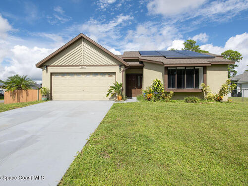 236 Maywood Avenue NW, Palm Bay, FL 32907