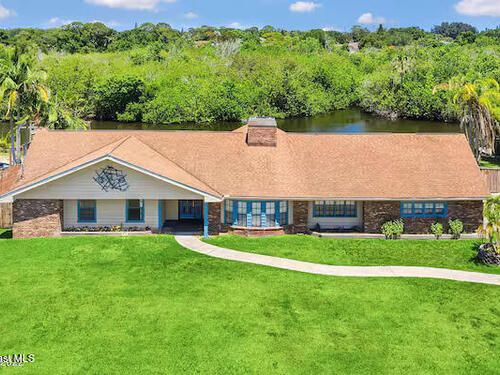 999 Sunswept Road NE, Palm Bay, FL 32905