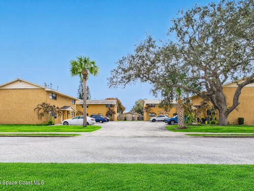 25 Elton Street, Melbourne, FL 32935