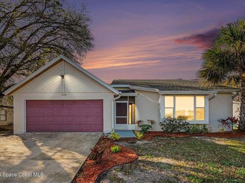 648 Munich Street NW, Palm Bay, FL 32907