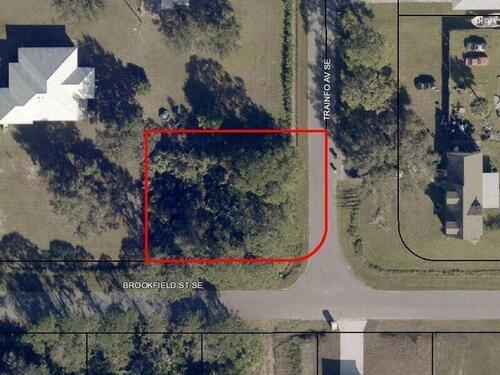 3296 Trainfo (Cor Brookfield) Avenue SE, Palm Bay, FL 32909