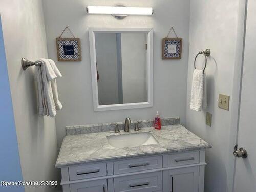 125 N Brevard Avenue N, Cocoa Beach, FL 32931