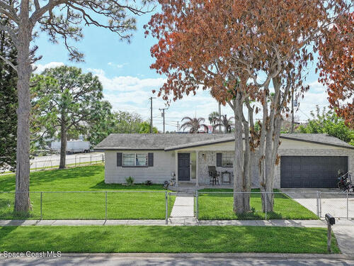 1300 Lester Court, Merritt Island, FL 32952