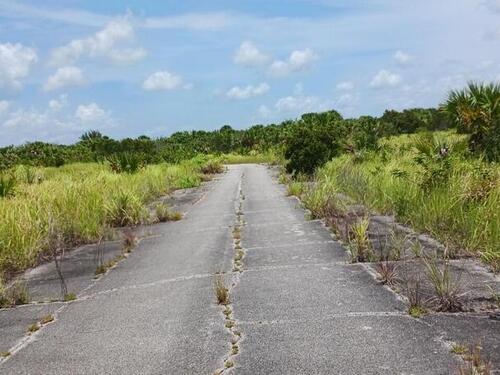 2033 Midwest Avenue SW, Palm Bay, FL 32908