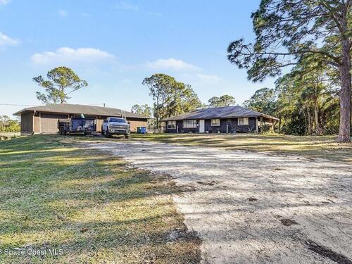 1925 Atz Road, Malabar, FL 32950
