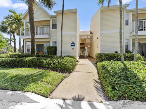 1841 Island Club Drive, Indialantic, FL 32903