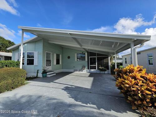 135 Blue Jay Lane, Merritt Island, FL 32953