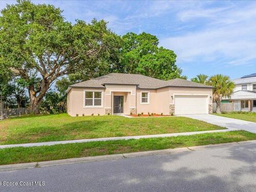 958 Chace Lane NE, Palm Bay, FL 32905